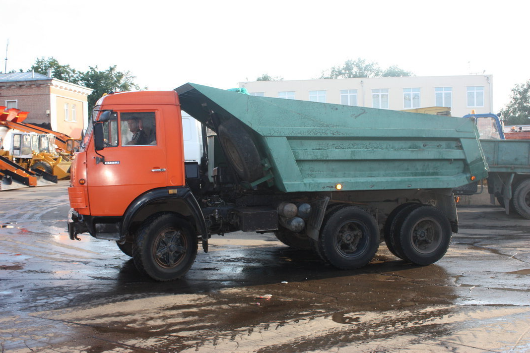 Аренда самосвала КАМАЗ 12т